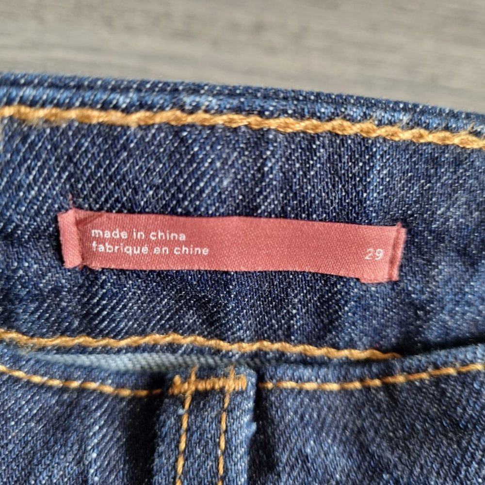Pilcro The Borrowed Boyfriend Dark Wash Jean Size 29 - Picture 5 of 13